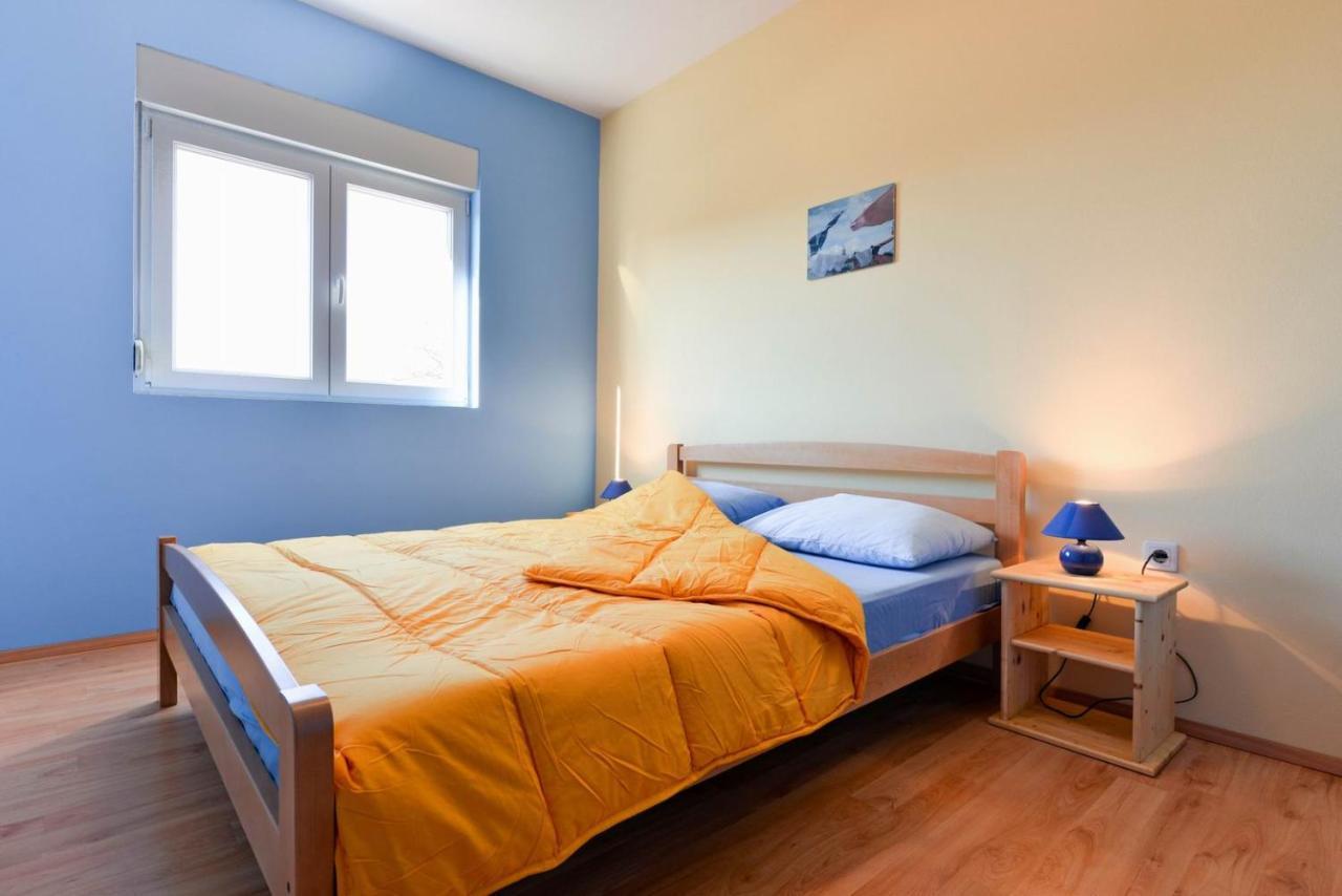 Paklina Apartments ستاريغغاد باكلينتسا المظهر الخارجي الصورة